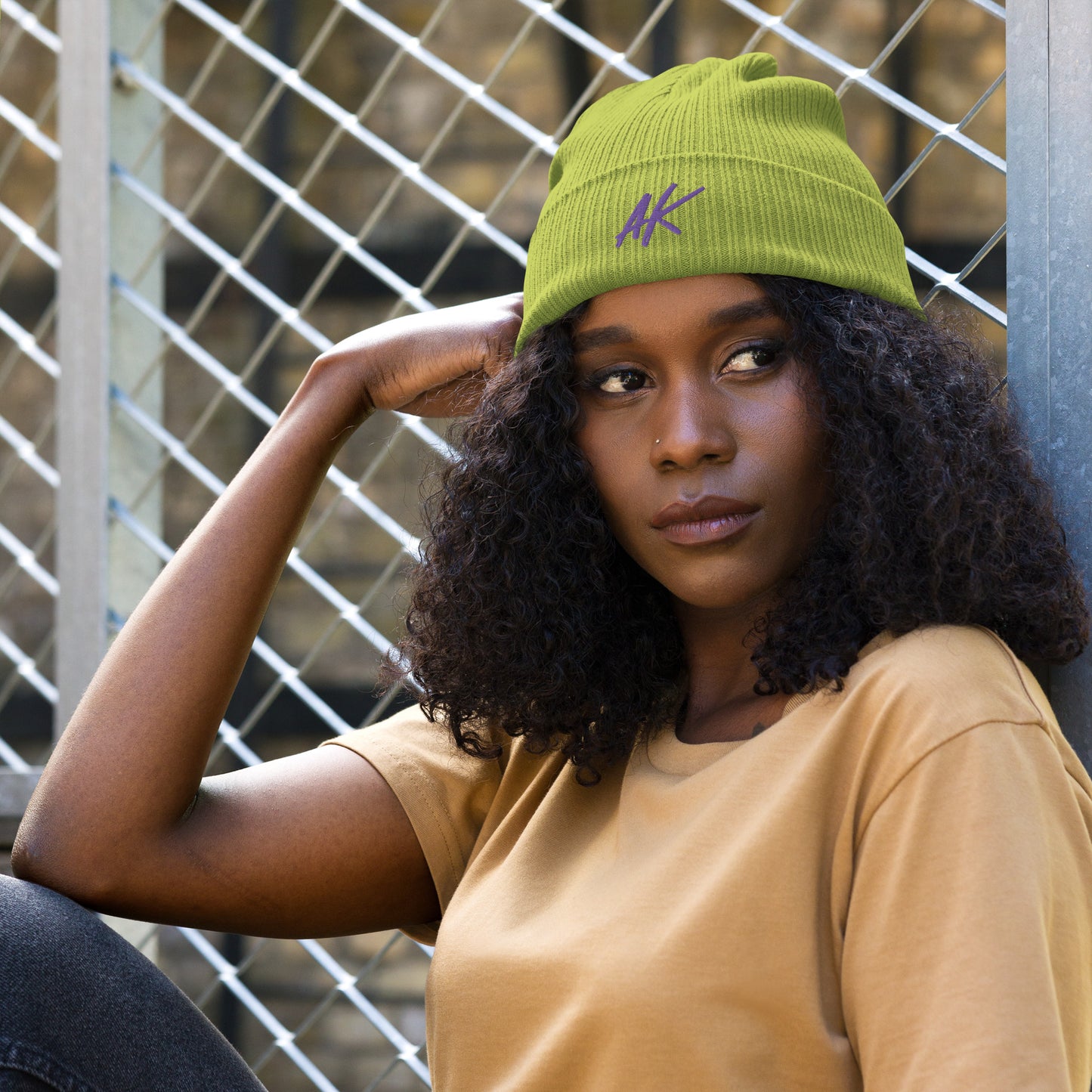 AK ribbed beanie (purple)