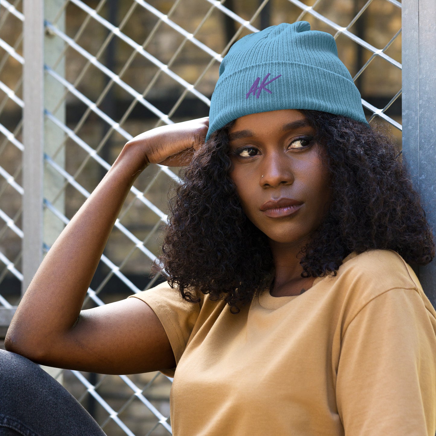 AK ribbed beanie (purple)